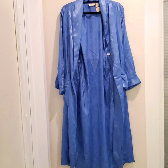 🆕️Vintage Victoria Secret Robe - Picture 14 of 15